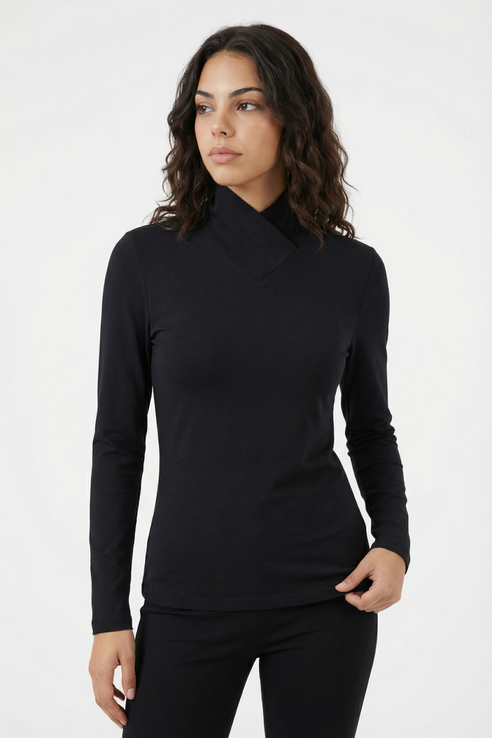 LEONOR | Camiseta Elegante Cuello Alto