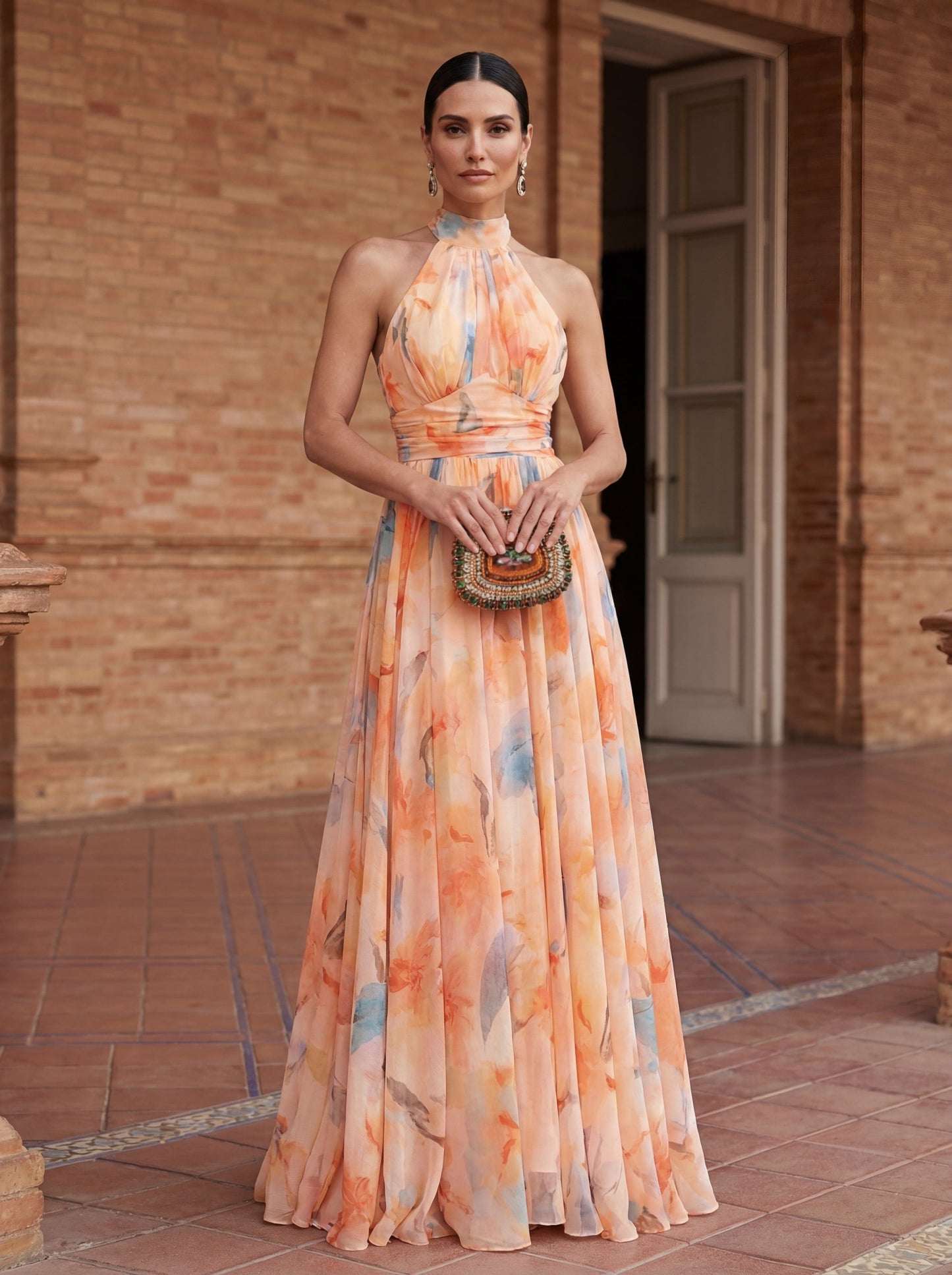 Esther | Vestido de Cuello Halter con Estampado de Acuarela
