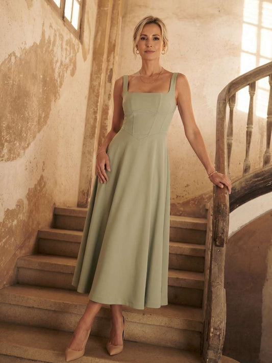 Midi dress with square neckline