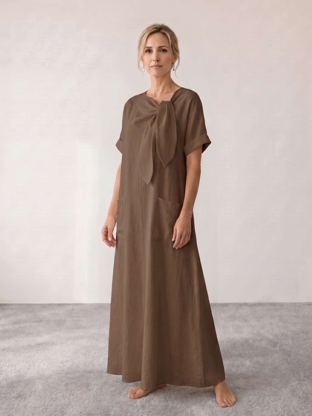 Flowy midi dress with neck tie
