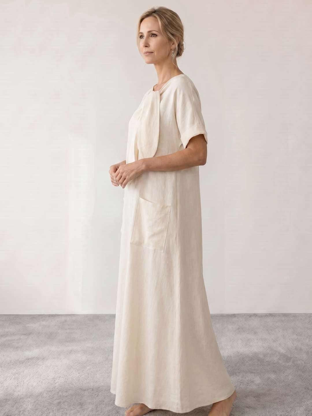 Flowy midi dress with neck tie