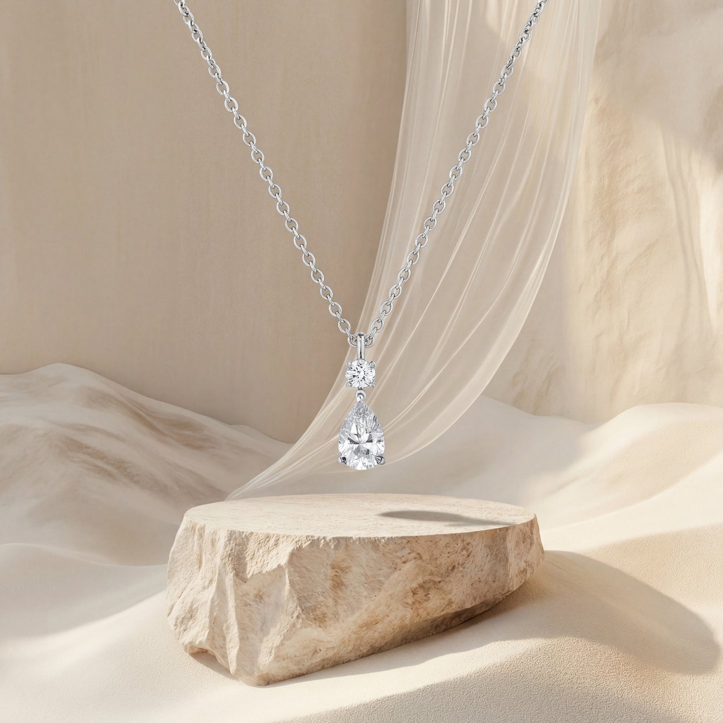 Elegant Teardrop Necklace