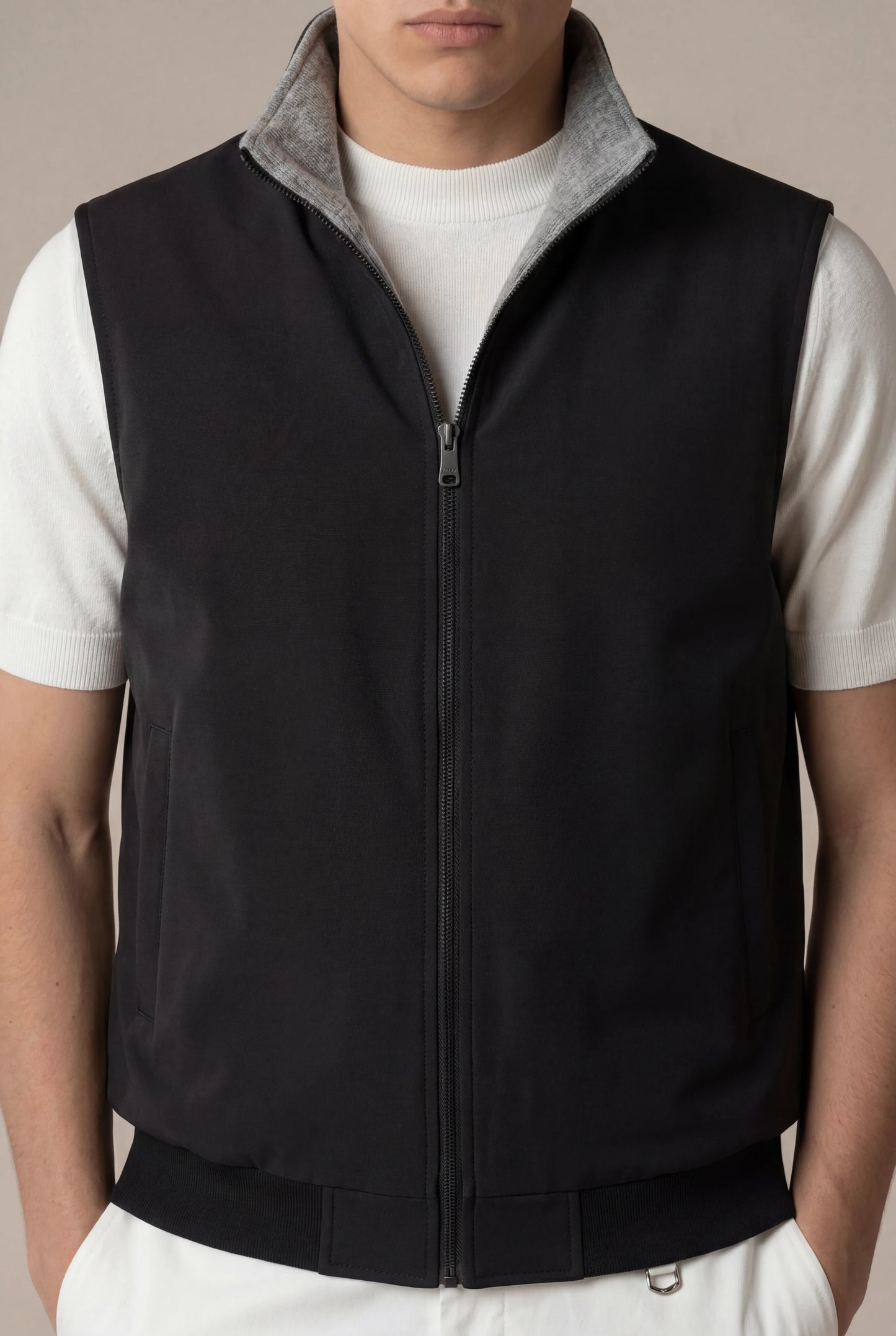 Widion Onyx Body Warmer