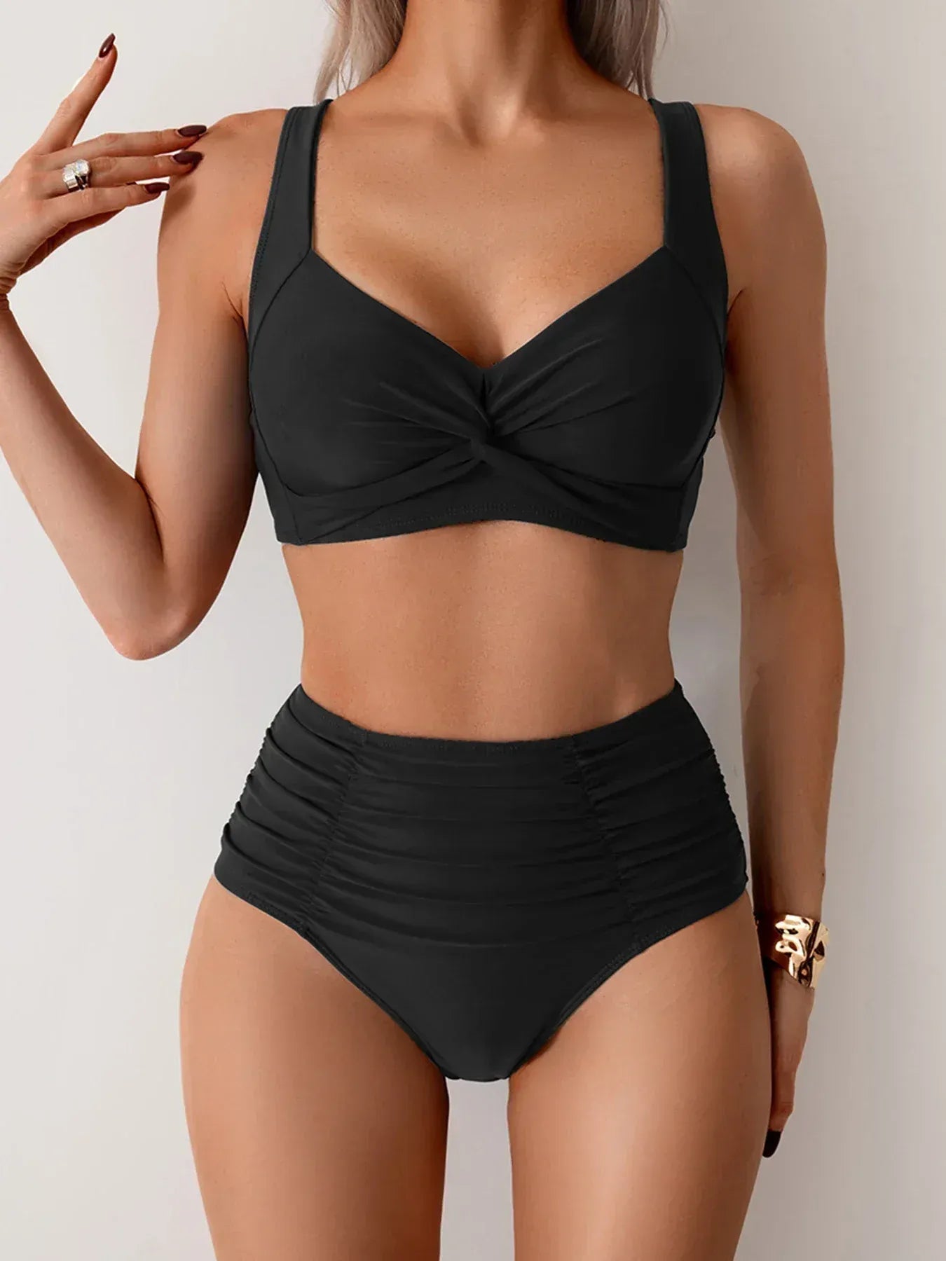 Abril - Bikini con escote cruzado y talle alto
