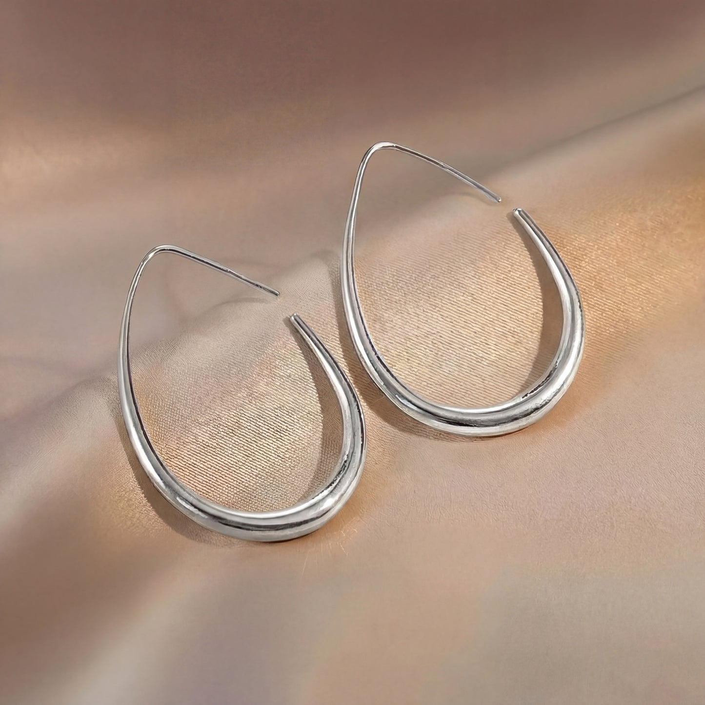 Elegant Oval Earrings